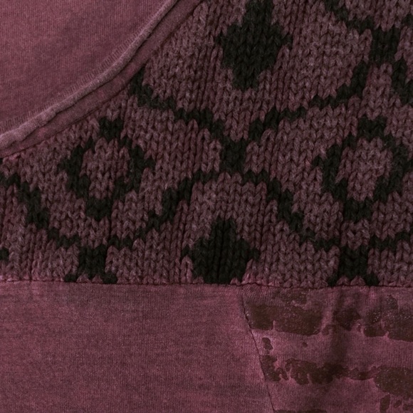 Patch & Sequin Wine Long Sleeve Tee Unique - Picture 3 of 5